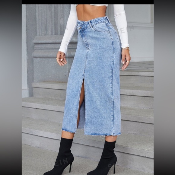 Stepped Waist Split Thigh light wash long raw hem Denim Skirt - Picture 4 of 8